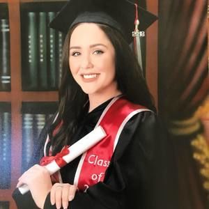 Meet your Posher, Dakota